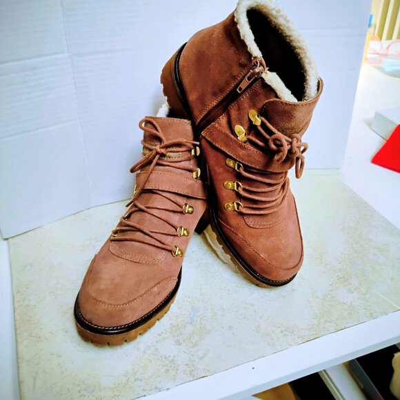 12W Sporto Suede Ankle Boot with gold adjustable buckle - Picture 8 of 8